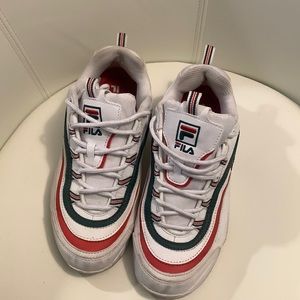 Chunky FILA SHOES Womens 8.5/Men6.5 Vintage style